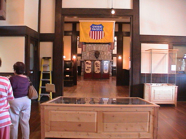 2006_WY 165