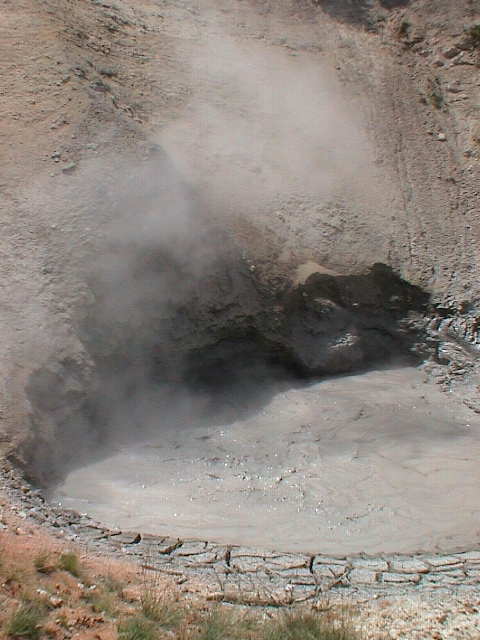2006_WY 045